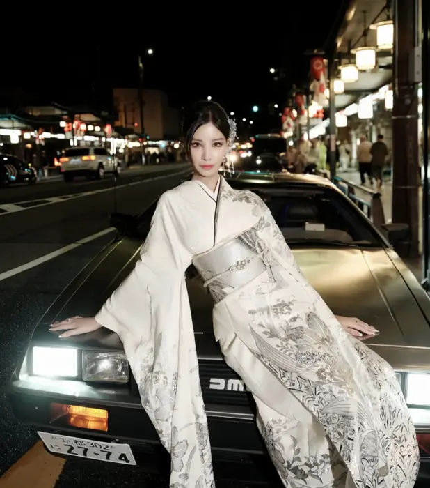 Escort Clara Travel