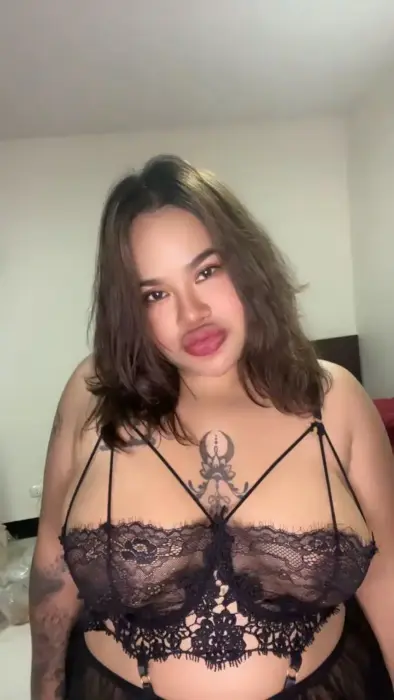Escort Nara and cam Striptease