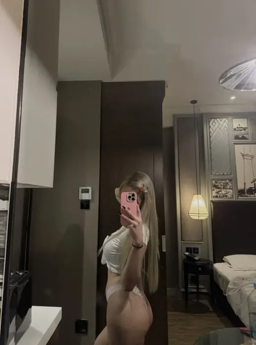 Escort Nancy Your Australian Goddess Anal sex with condom