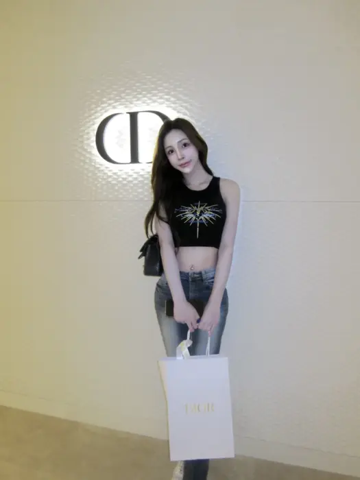 Escort Naeunkorea Oral sex without a condom