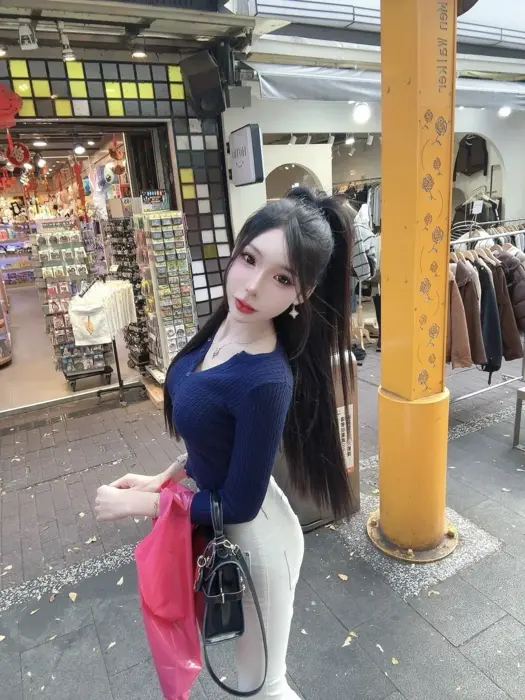 Escort Meimei Lee Vietnam Traditional massage