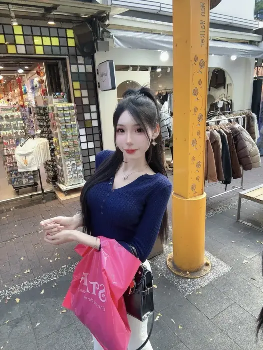 Escort Meimei Lee Vietnam Feasts and Events