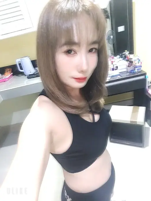 Escort Pani Kiss me in the mouth