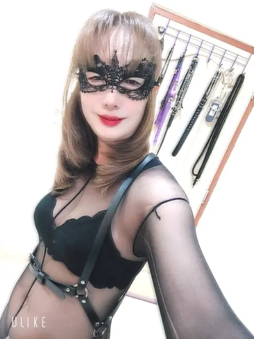 Escort Pani Kiss me in the mouth