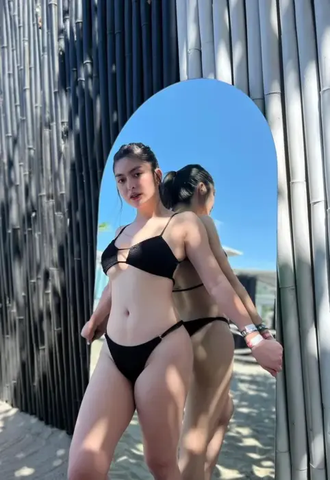 Escort Baby Lai Kiss me in the mouth