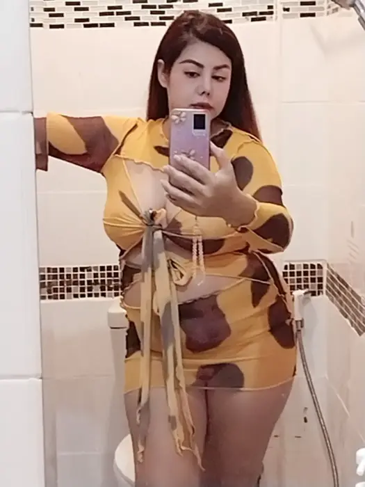 Escort Mona Kiss me in the mouth