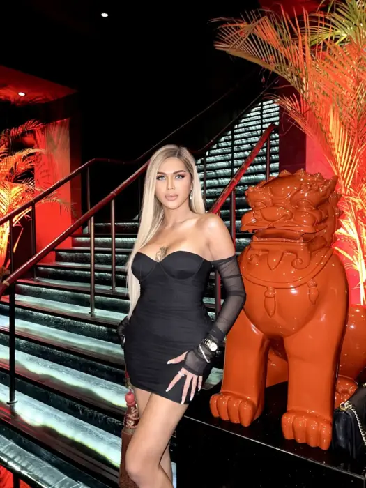 Escort Alyssa Fernandez Feasts and Events