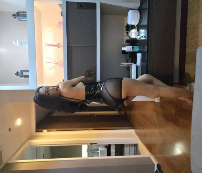 Escort Cindy2025 Kiss me in the mouth