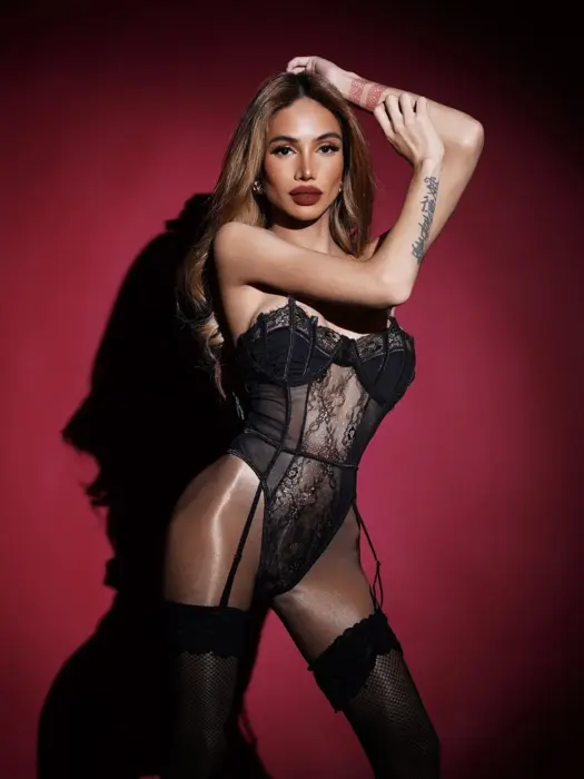 Escort Christel Poppers Feasts and Events