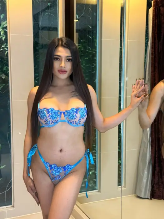 Escort Hard mistress for gang bang BDSM