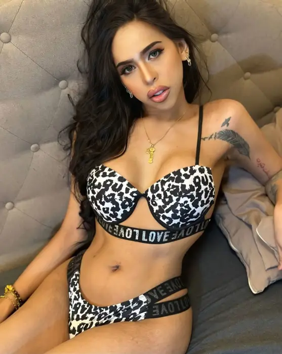 Escort Ganya Couples