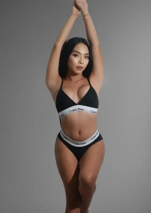 Escort Petite Kiss me in the mouth