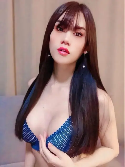 Escort Ts Nam Kiss me in the mouth