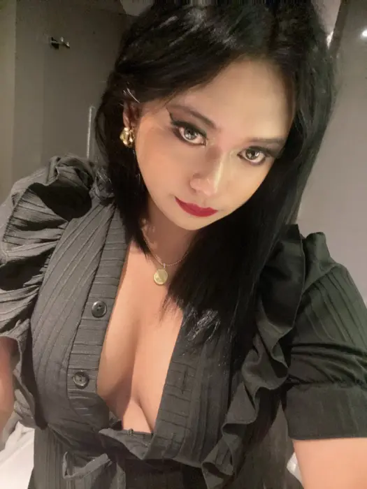 Escort Mistress Rich Victoria Feasts and Events