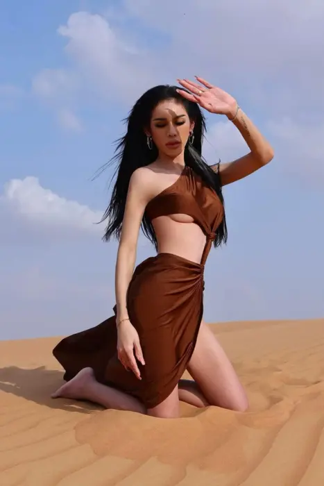 Escort 3 more day in Dubai Traditional massage