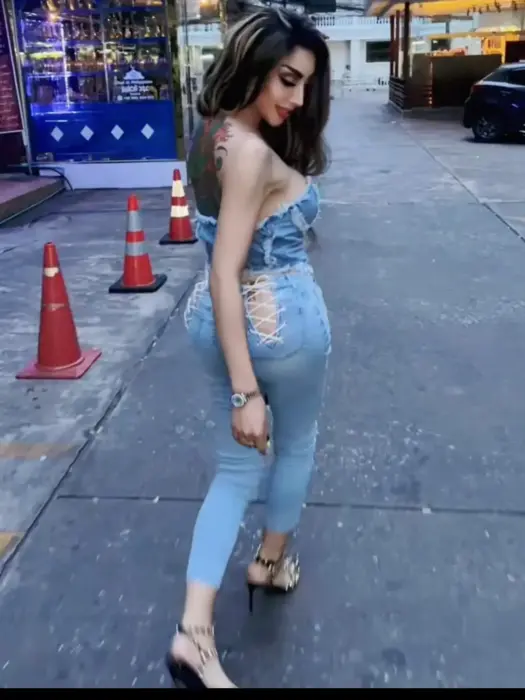 Escort Dana Traditional massage