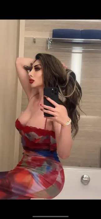 Escort Dana Traditional massage