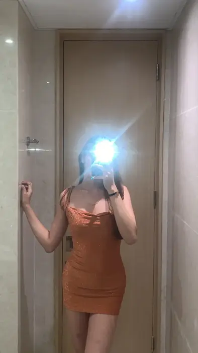 Escort Navybabe 