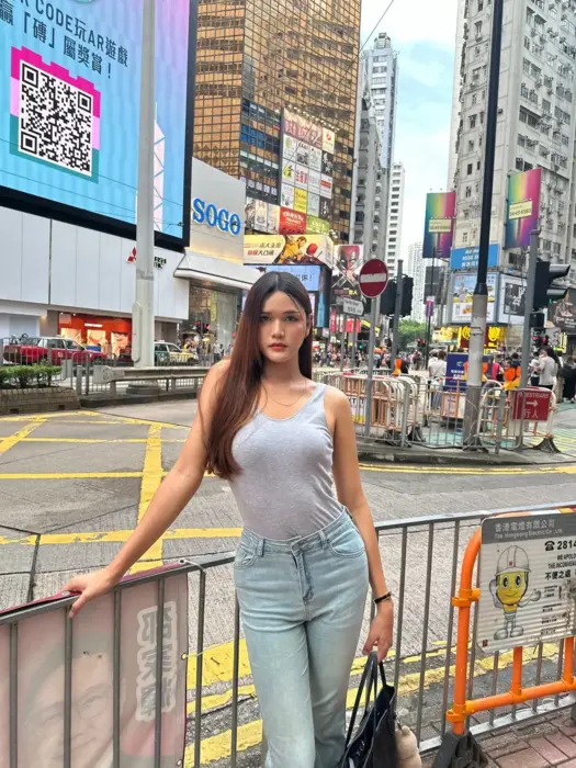 Escort Navybabe 