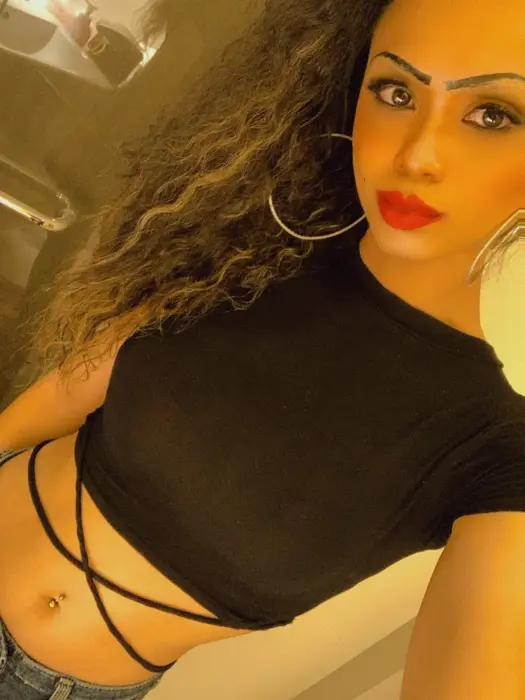 Escort Carezy Feasts and Events