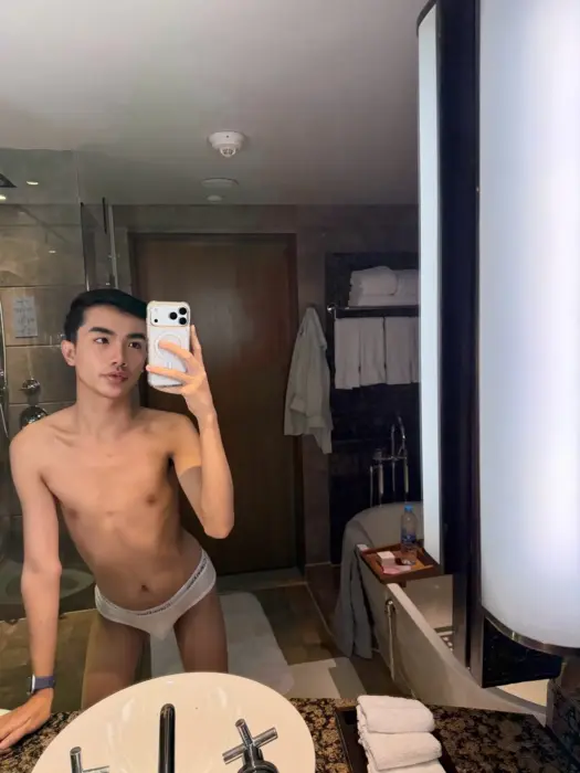 Escort Beebee Group sex