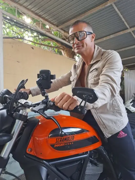 Escort Ron4couples and more Based in Pattaya Virtual sex