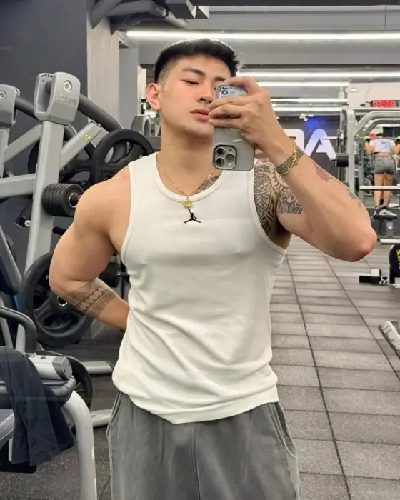 Escort AsianStudVIP Travel
