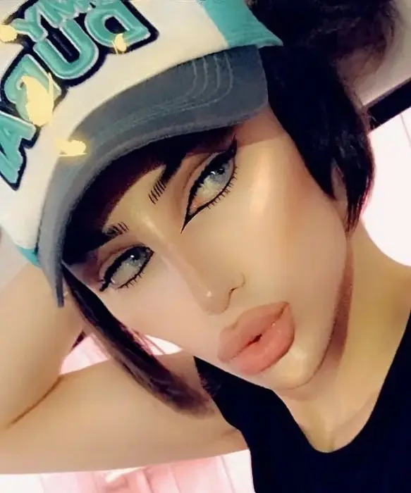 Escort Barbie LUXY Oral sex with condom