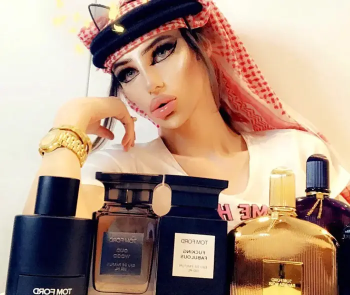 Escort Barbie LUXY Oral sex with condom