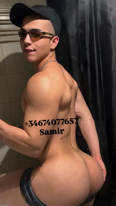 Escort Reluans Samir Golden rain
