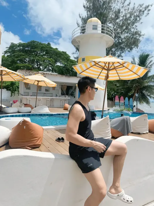 Escort Mark Massage by tantric massage